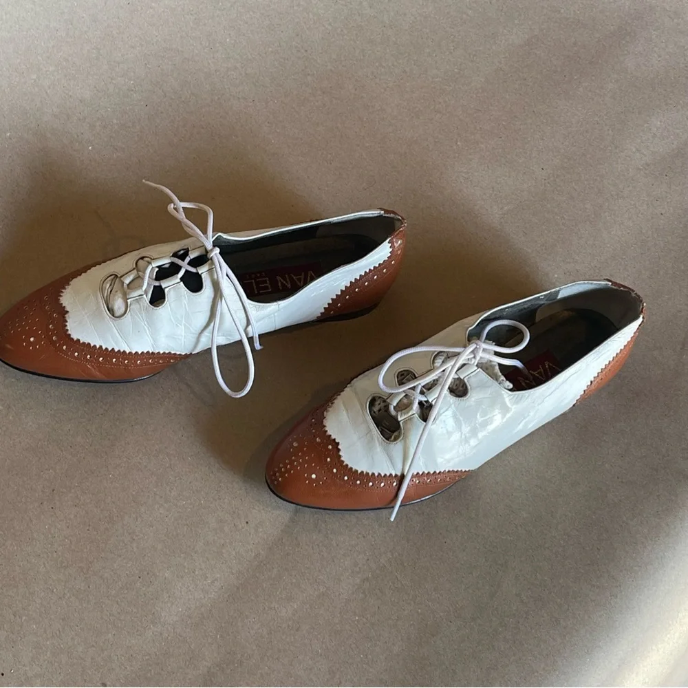 Van Eli White and Brown Wingtip Lace-Up Oxfords - Picture 5 of 8